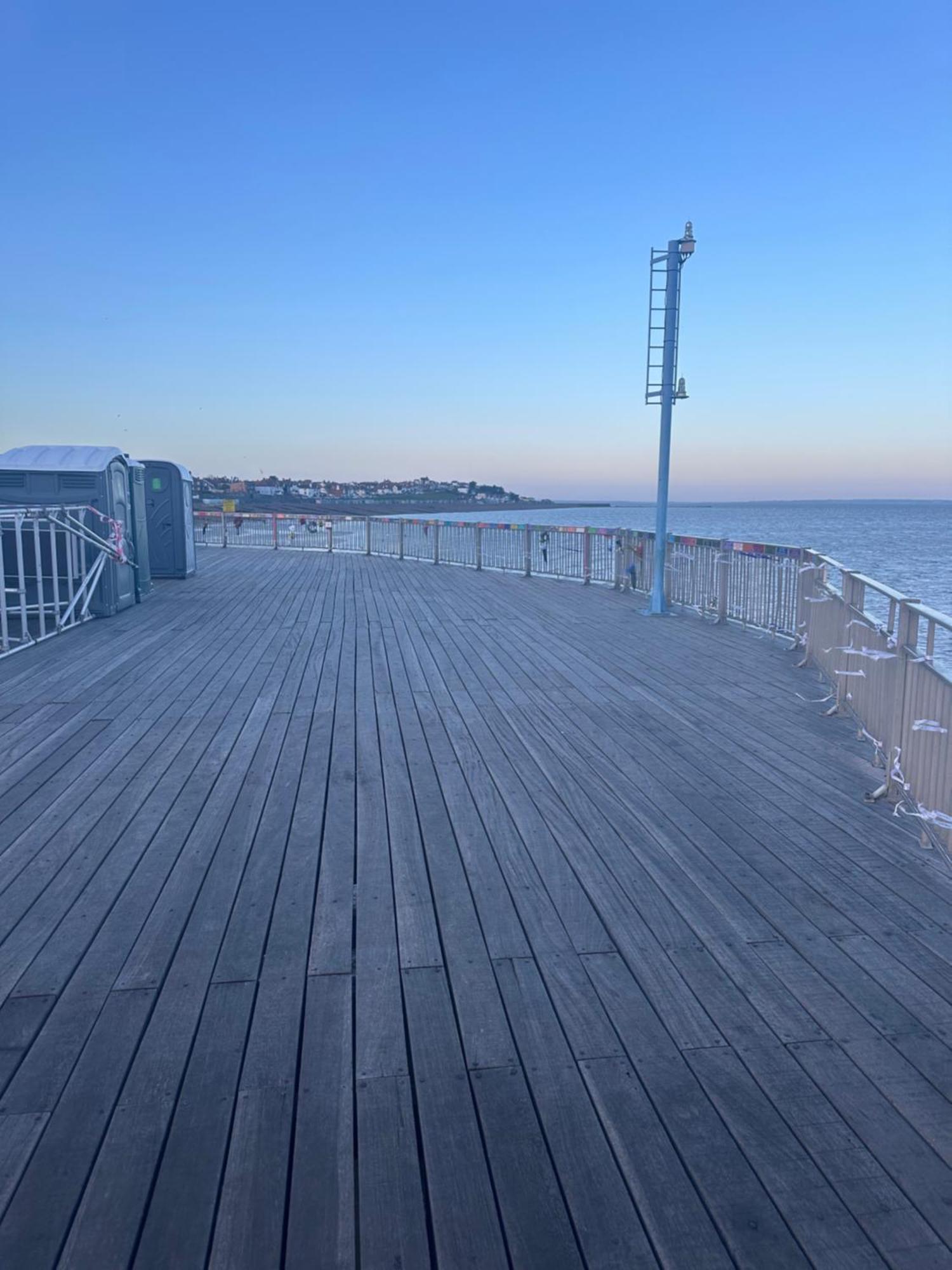 Pure Edge Beach Guest House With Sea View Herne Bay Exterior photo