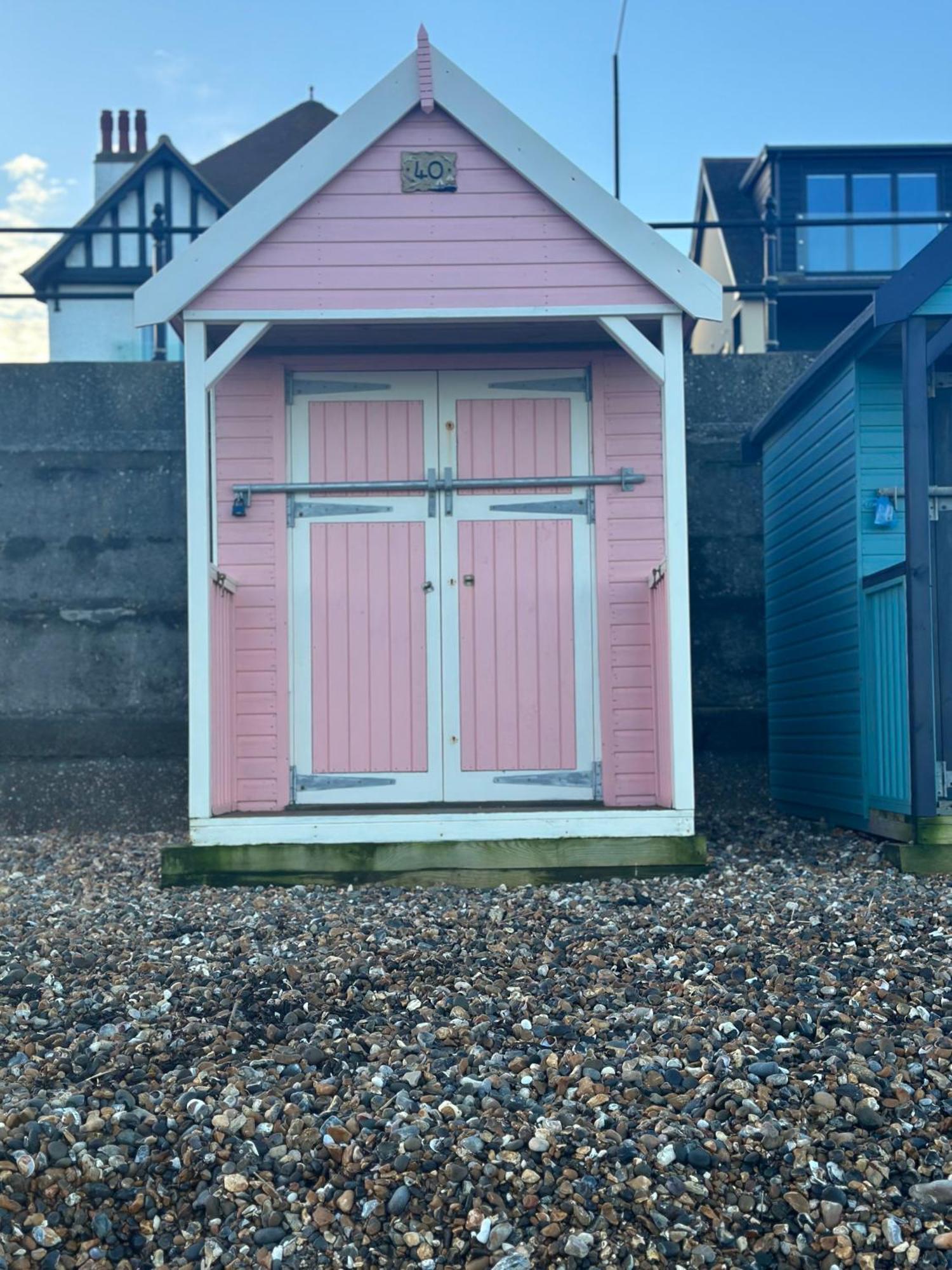 Pure Edge Beach Guest House With Sea View Herne Bay Exterior photo